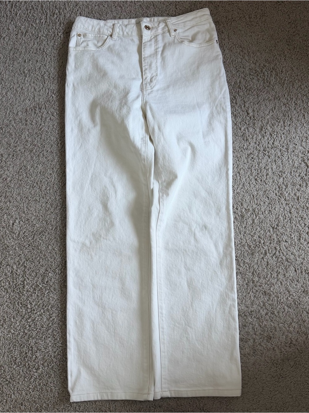 FRAME Denim The Ruler Gold Hardware White Denim Jeans